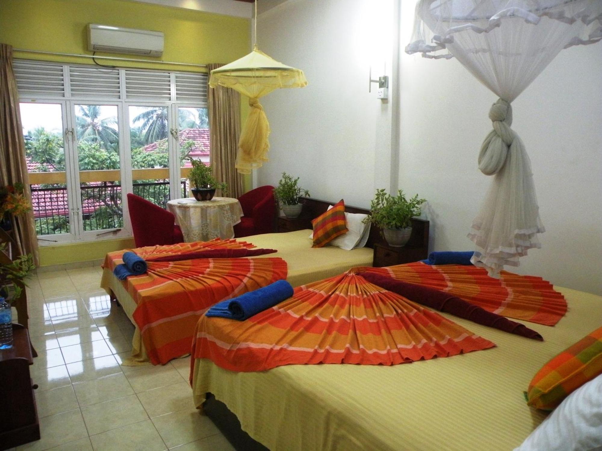 Henderson Airport Residence Negombo Cameră foto